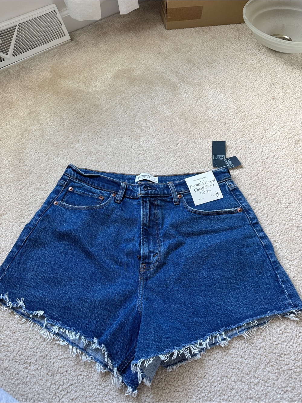 Abercrombie 90s cutoff shorts NWT